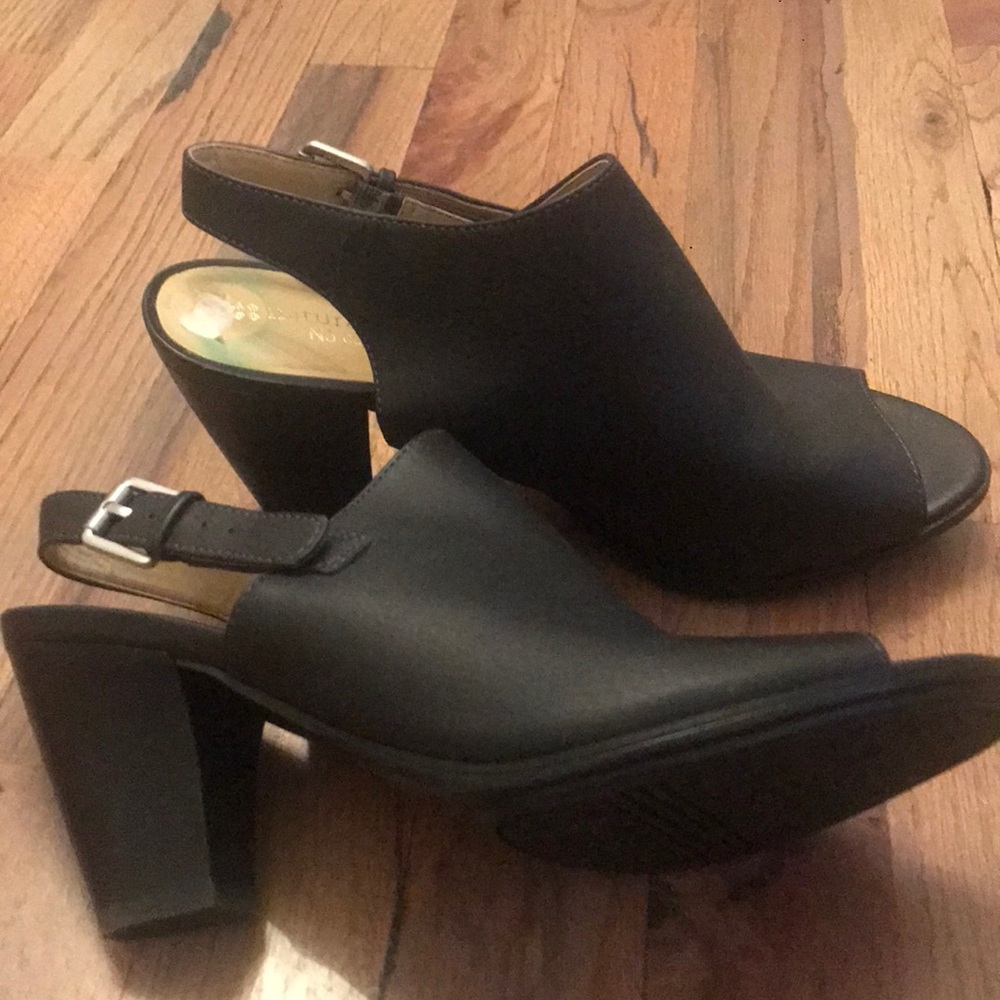 Shoes naturalizer